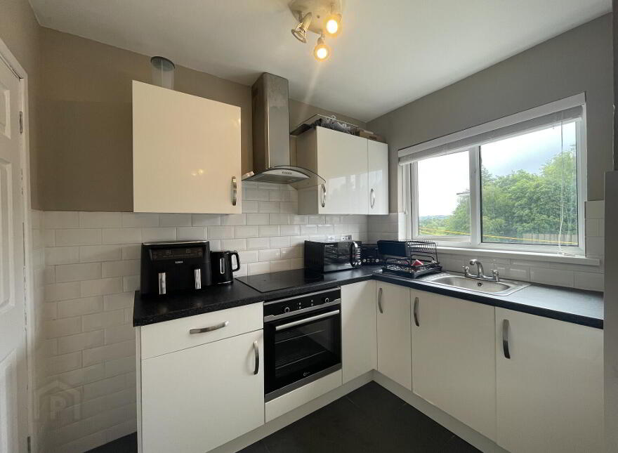 39 Lilac Walk, Dunmurry, Belfast, BT17 9QP