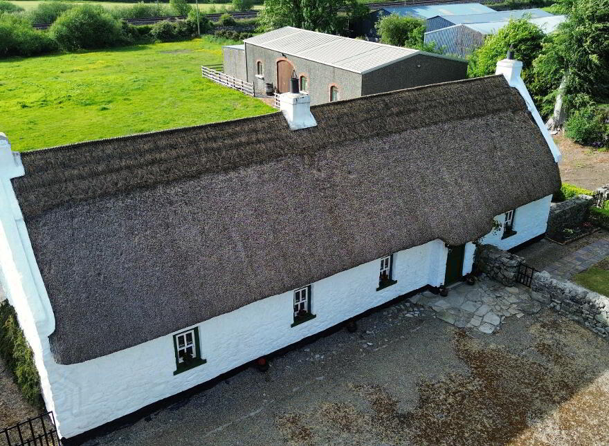 Leo's Cottage, 39 Low Road, Killeavy, Newry, BT35 8RH