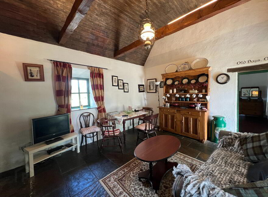 Leo's Cottage, 39 Low Road, Killeavy, Newry, BT35 8RH