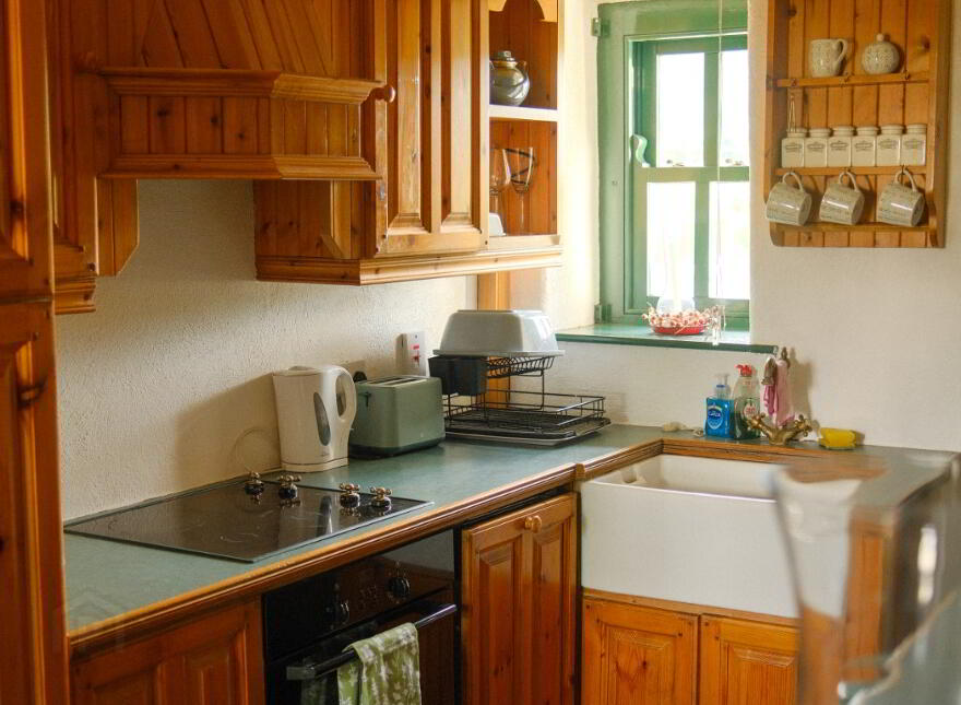 Leo's Cottage, 39 Low Road, Killeavy, Newry, BT35 8RH