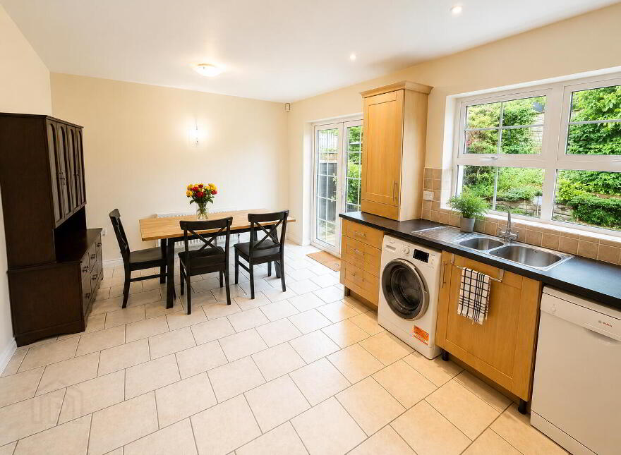 8 Railway Cottages, Lambeg, Lisburn, BT27 4QW
