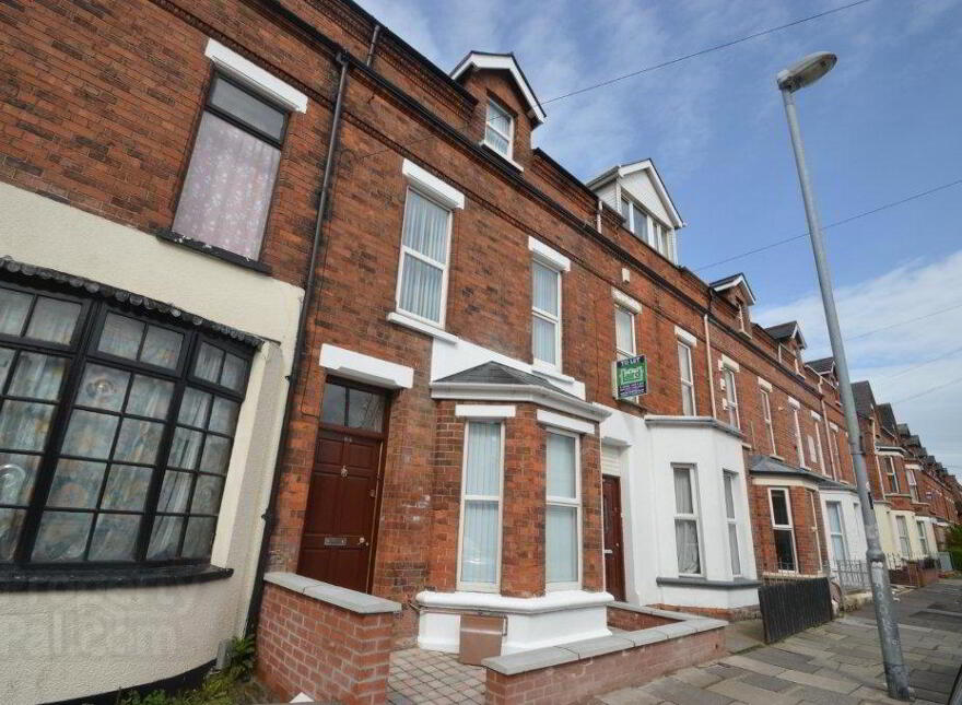 84 Cromwell Road, Belfast, BT7 1JY