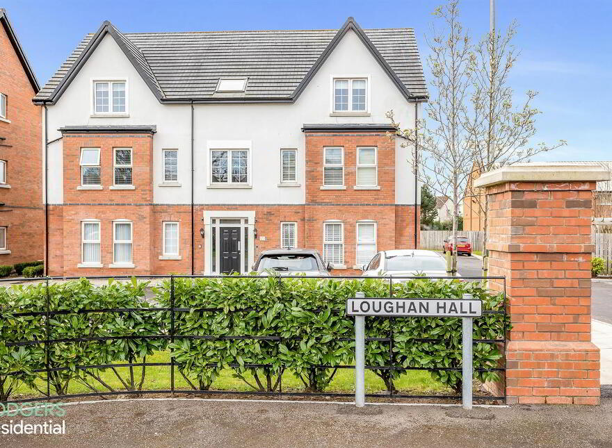 Apt 4, 3 Loughan Hall, Dundonald, Castlereagh, Belfast, BT16 2FQ