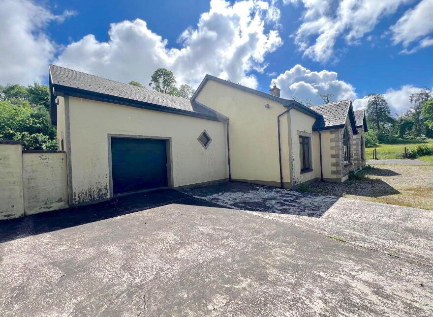 Gransha More, Stone Bridge, Stone Bridge, H23RW97