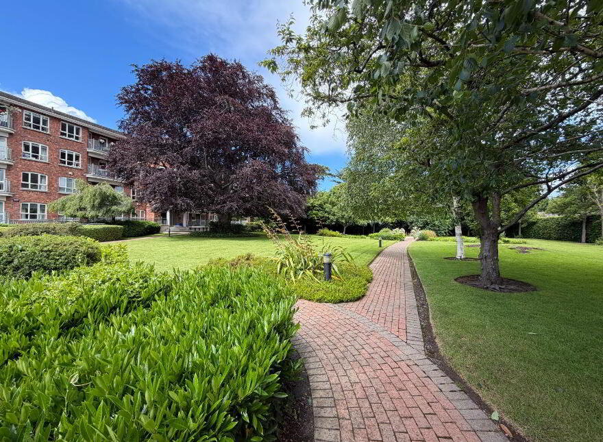 Donnybrook Castle, Donnybrook, Donnybrook, D04A3V7