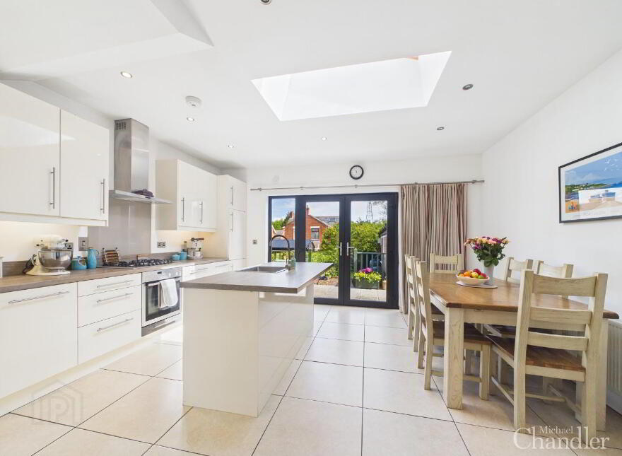 458 Castlereagh Road, Belfast, BT5 6BH