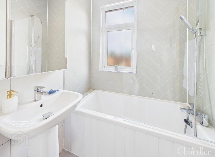 458 Castlereagh Road, Belfast, BT5 6BH