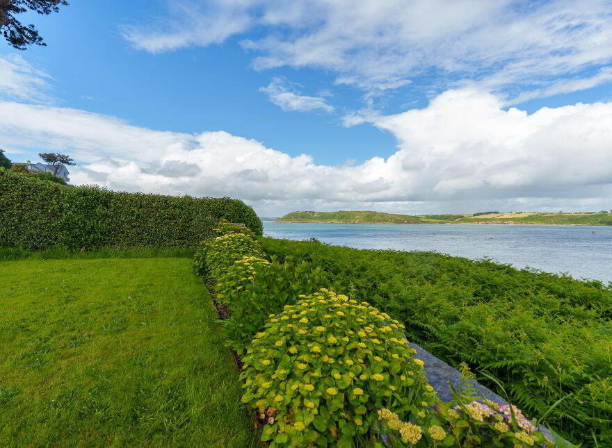 Villaflor, Weaver's Point, Crosshaven, P43PF85