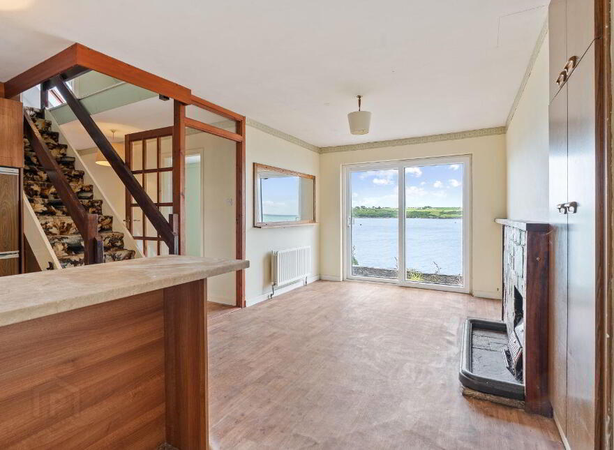 Villaflor, Weaver's Point, Crosshaven, P43PF85
