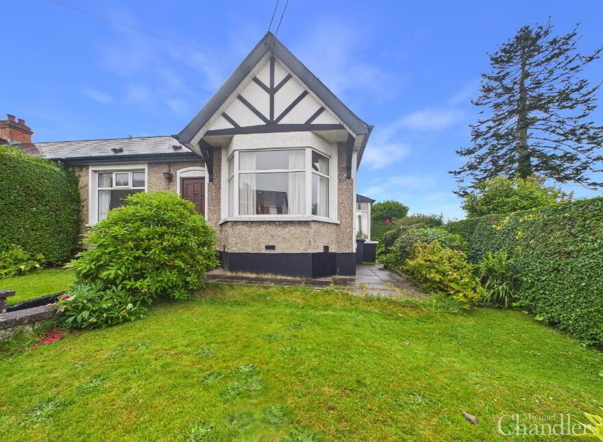 1 Newton Park, Belfast, BT8 6LL