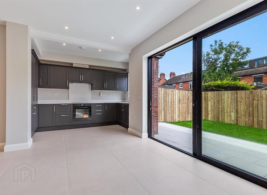 9 Ashton Avenue, Finaghy Road North, Belfast, BT10 0JR
