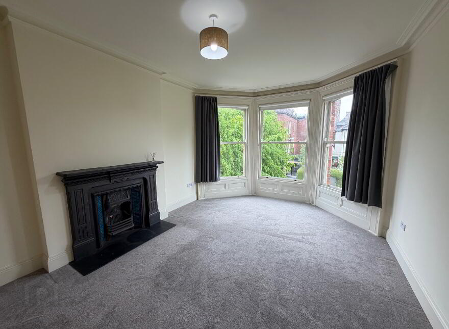 Windsor Park, Lisburn Road, Belfast, BT9 6FQ