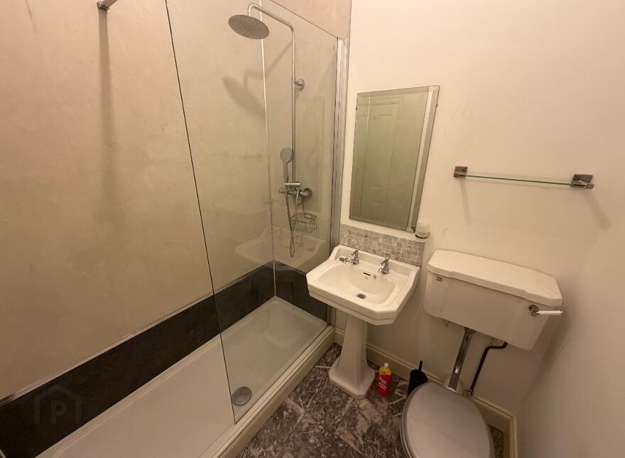 Windsor Park, Lisburn Road, Belfast, BT9 6FQ