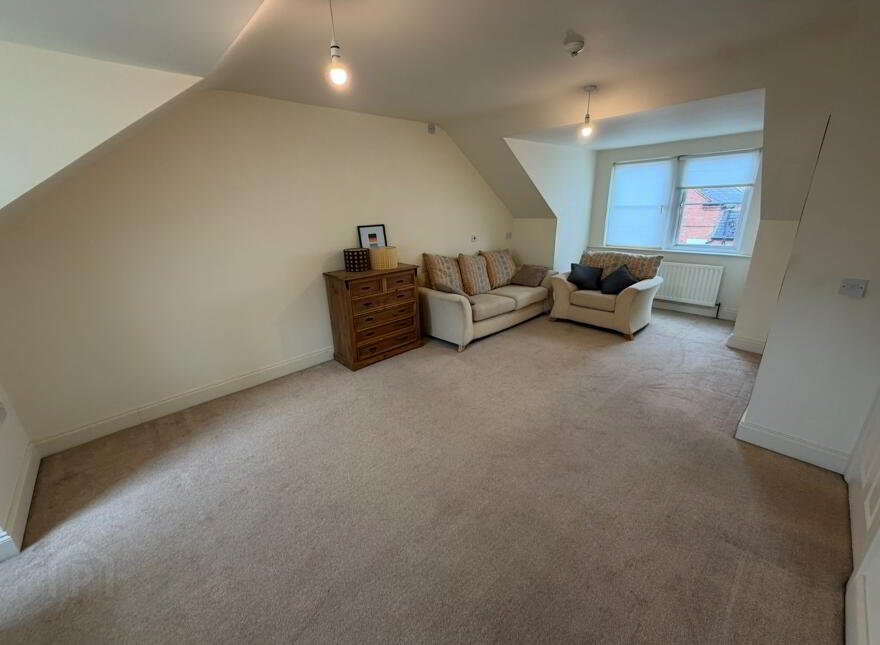 Windsor Park, Lisburn Road, Belfast, BT9 6FQ