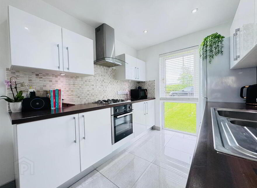 2 Aylesbury Lane, Mallusk Road, Newtownabbey, BT36 7ZE