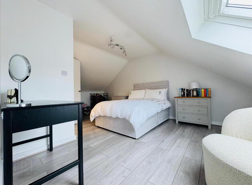 2 Aylesbury Lane, Mallusk Road, Newtownabbey, BT36 7ZE