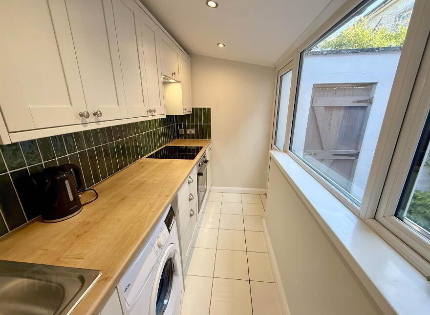 38 Florida Drive, Belfast, BT6 8EX
