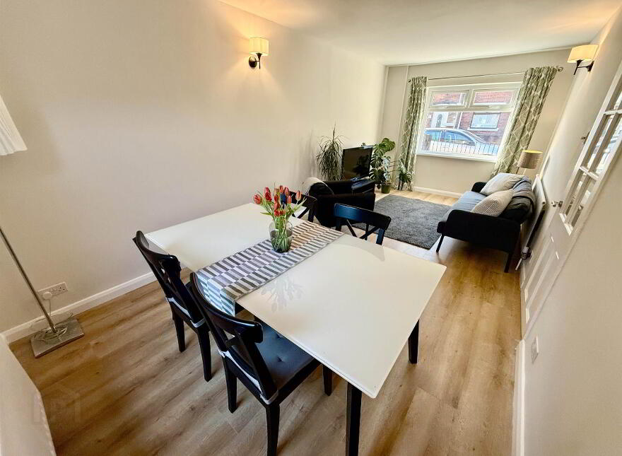38 Florida Drive, Belfast, BT6 8EX