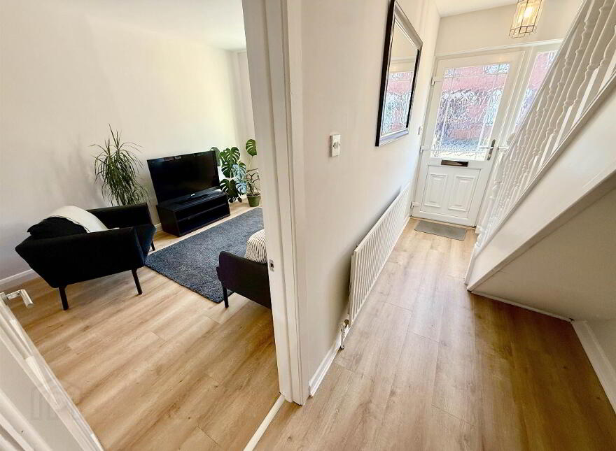 38 Florida Drive, Belfast, BT6 8EX