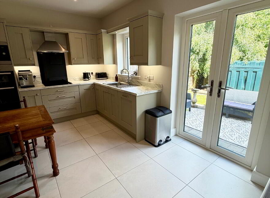 8 Artasooly Crescent, Tullysaran, Armagh, BT71 7UF