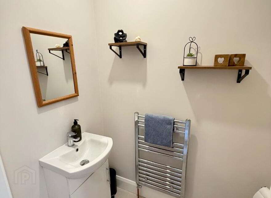 8 Artasooly Crescent, Tullysaran, Armagh, BT71 7UF