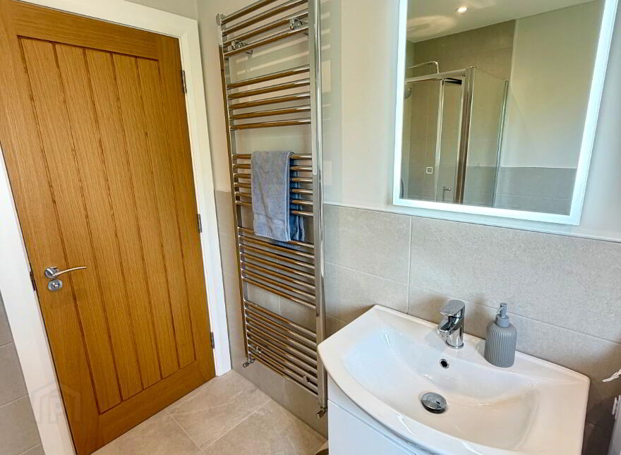 8 Artasooly Crescent, Tullysaran, Armagh, BT71 7UF