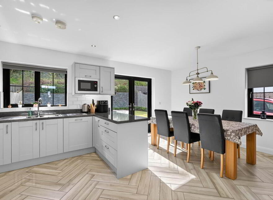 26 Blackrock Grove, Newtownards, BT23 4ZS