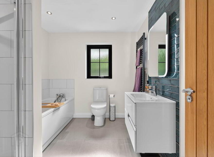 26 Blackrock Grove, Newtownards, BT23 4ZS