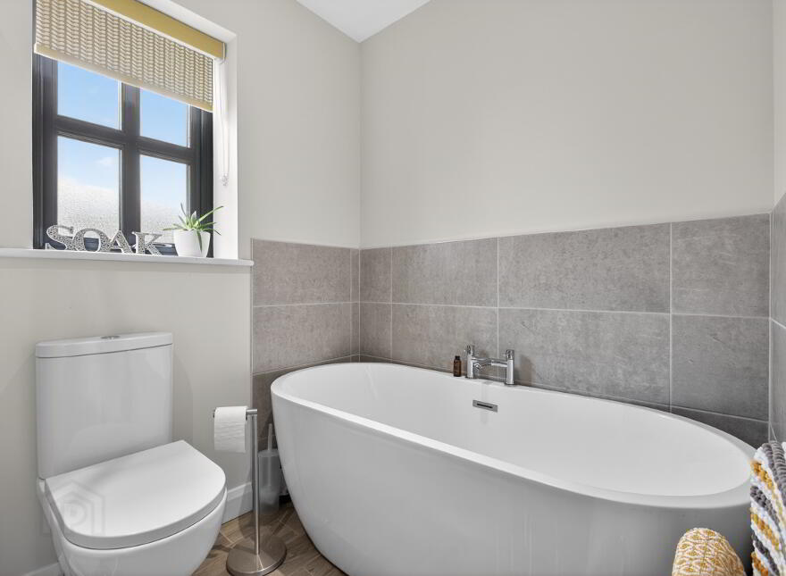 19 Castlegate, Galgorm, Ballymena, BT42 1SD