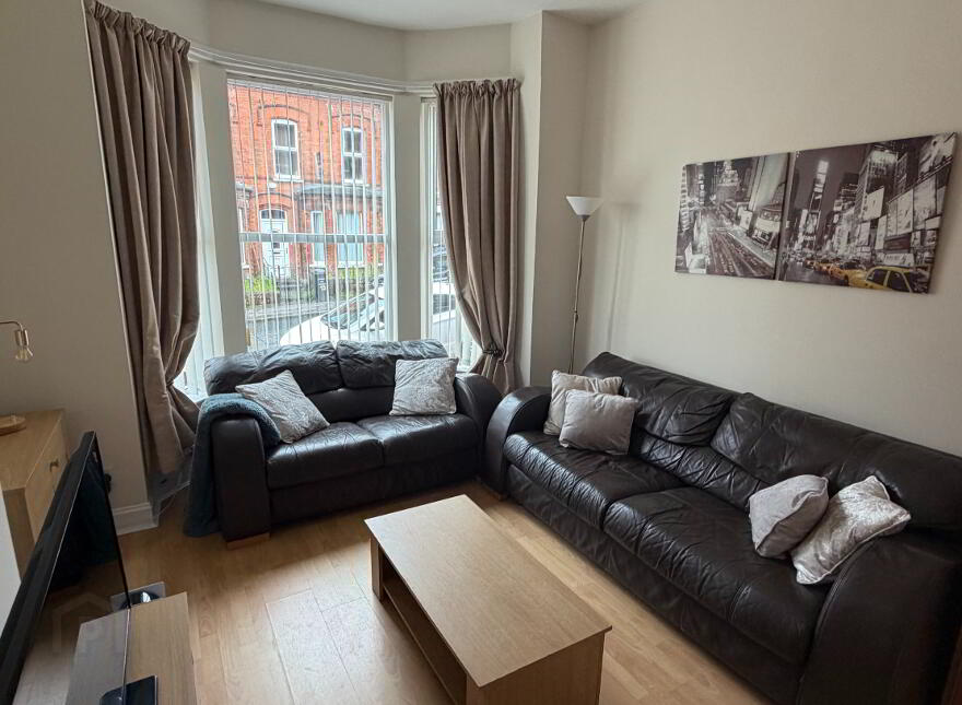 20 Stranmillis Gardens, Belfast, BT9 5AS