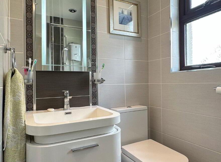19 Queens Park, Coleraine, BT51 3JS