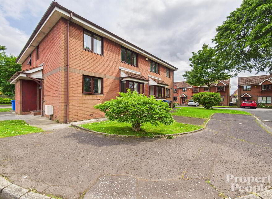 14 Sycamore Grove, Belfast, BT4 2RB