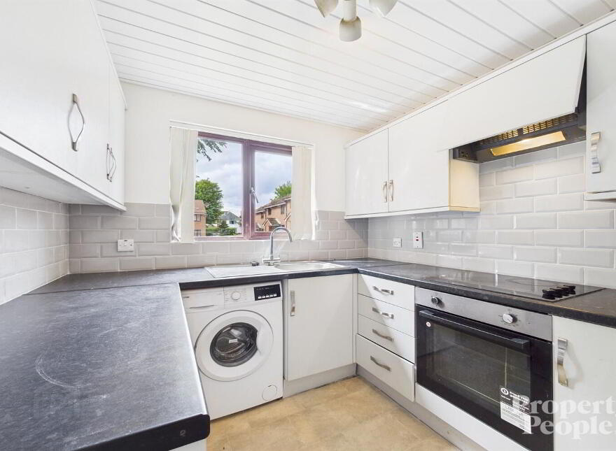 14 Sycamore Grove, Belfast, BT4 2RB