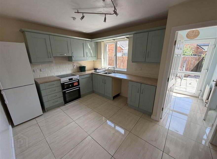 6 Demesne Crescent, Ballywalter, BT22 2UE