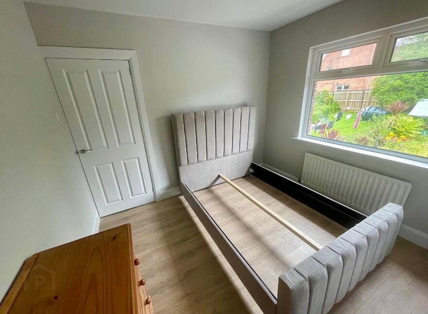 234 Lisburn Road, Belfast, BT9 6GF