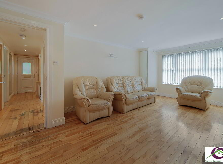 12 Oakfield Mews, Derry, BT48 8SN