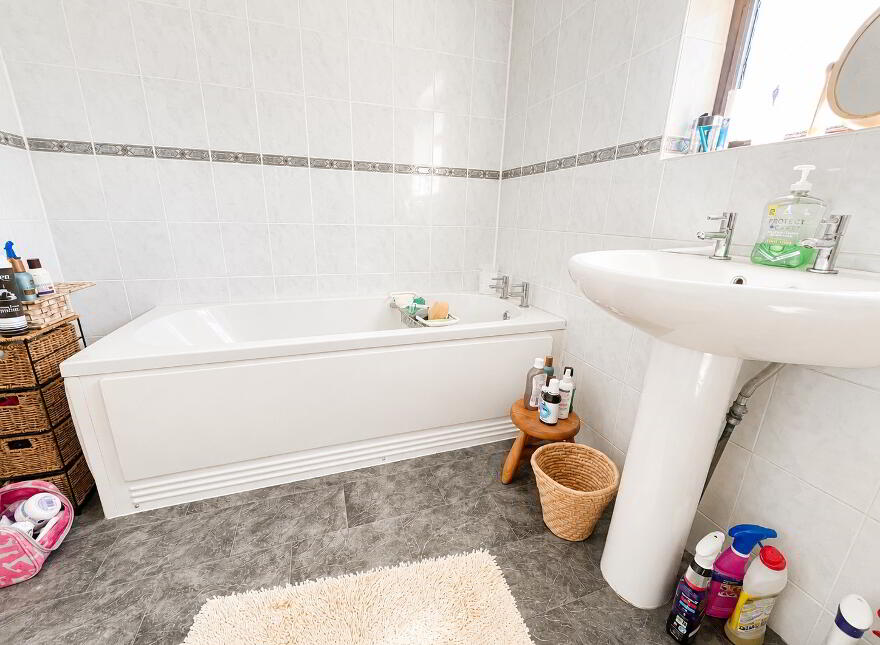 45 Crevinish Road, Rosscolban, Kesh, BT93 1RF