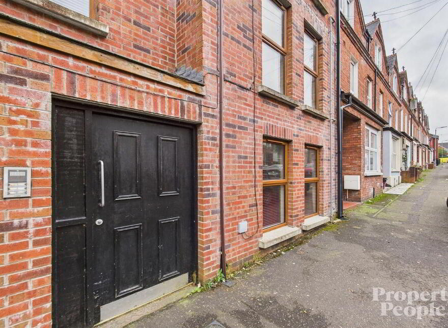 Apartment 2 29A Orient Gardens, Belfast, BT14 6LH