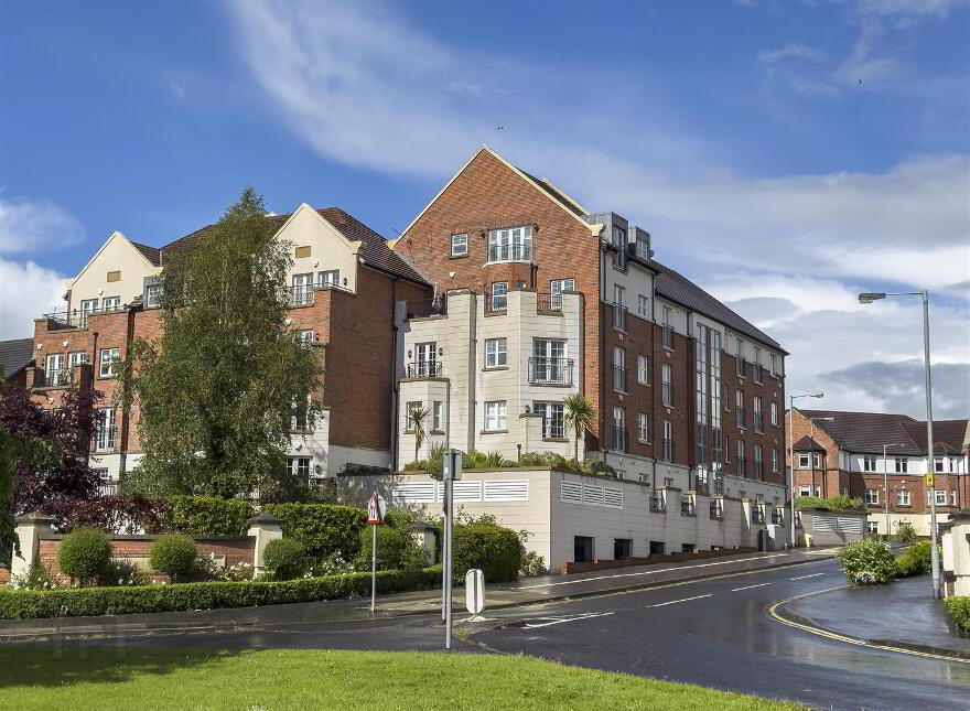 Apt 15 Bridge House, 9 Lagan Way, Wellington Square, Belfast, BT7 3LL