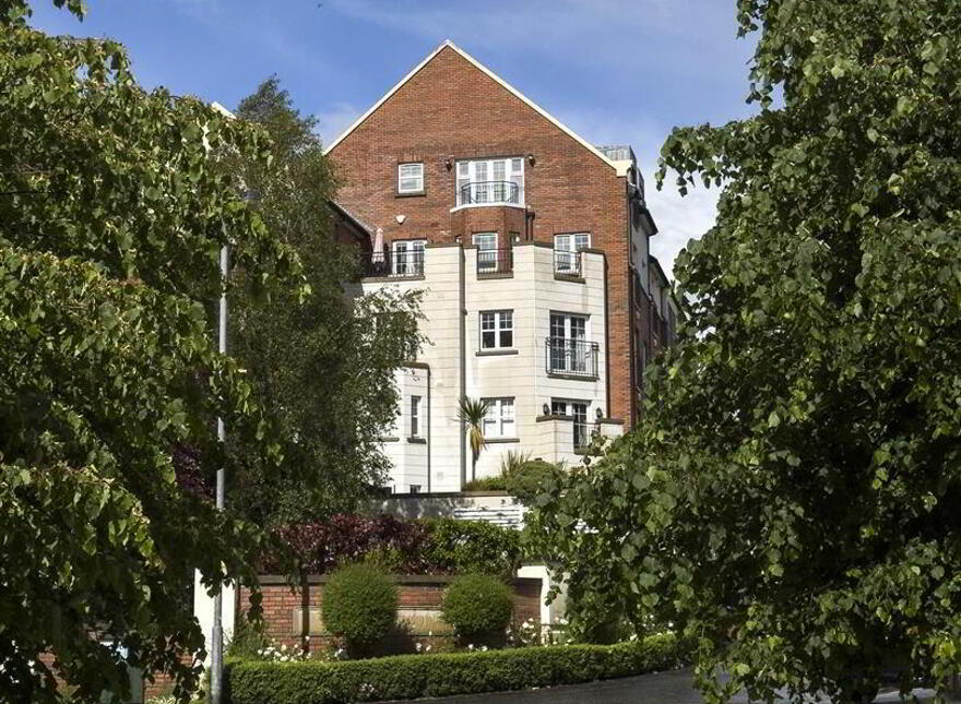 Apt 15 Bridge House, 9 Lagan Way, Wellington Square, Belfast, BT7 3LL