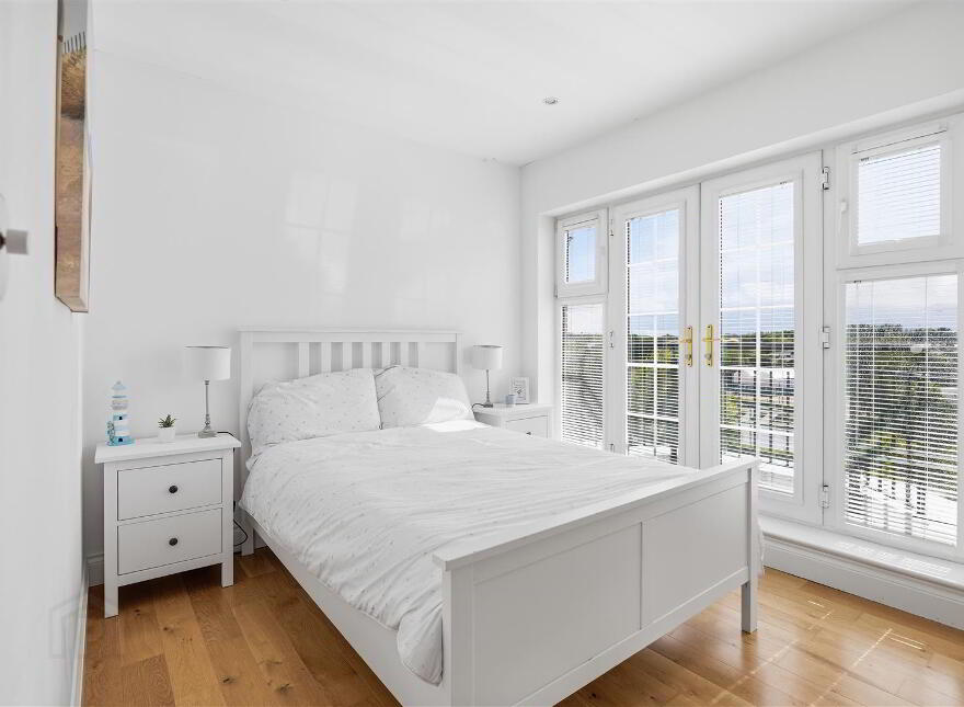 Apt 15 Bridge House, 9 Lagan Way, Wellington Square, Belfast, BT7 3LL