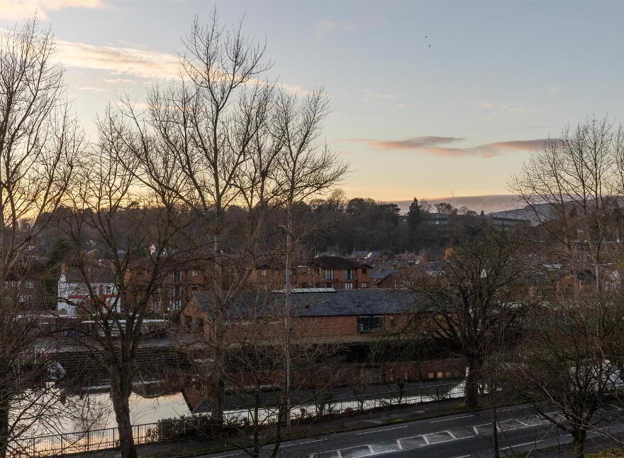 Apt 15 Bridge House, 9 Lagan Way, Wellington Square, Belfast, BT7 3LL
