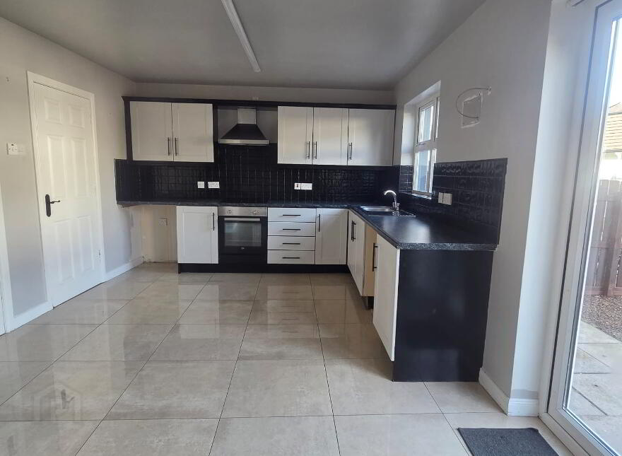 3 Millfields Crescent, Balnamore, BT53 7RB