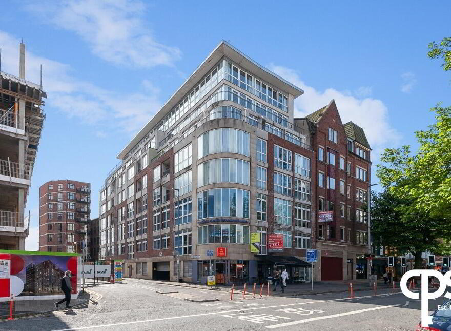 Apt 12, Shaftesbury Court, Belfast, BT7 1RY photo