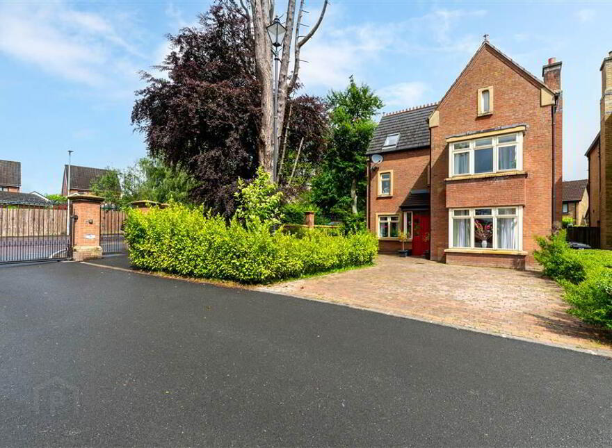 15 Maple Hill, Blacks Road, Belfast, BT10 0PZ