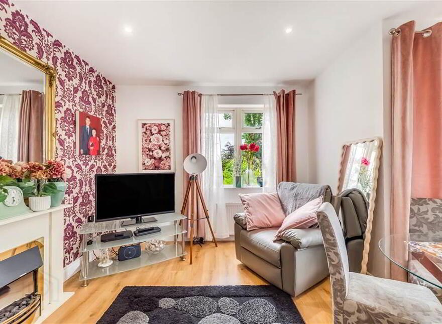 15 Maple Hill, Blacks Road, Belfast, BT10 0PZ