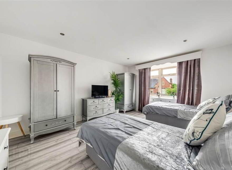 15 Maple Hill, Blacks Road, Belfast, BT10 0PZ