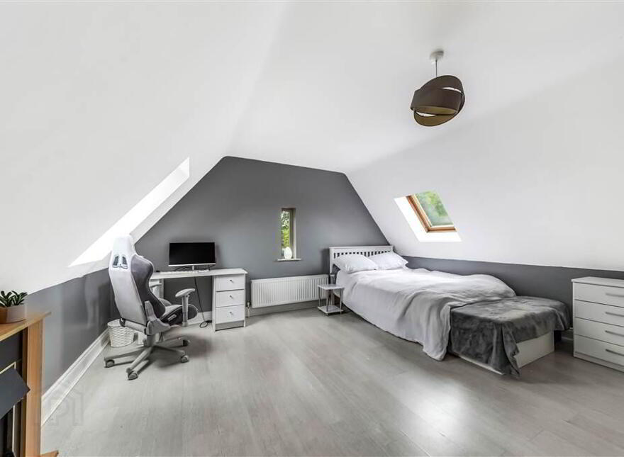 15 Maple Hill, Blacks Road, Belfast, BT10 0PZ