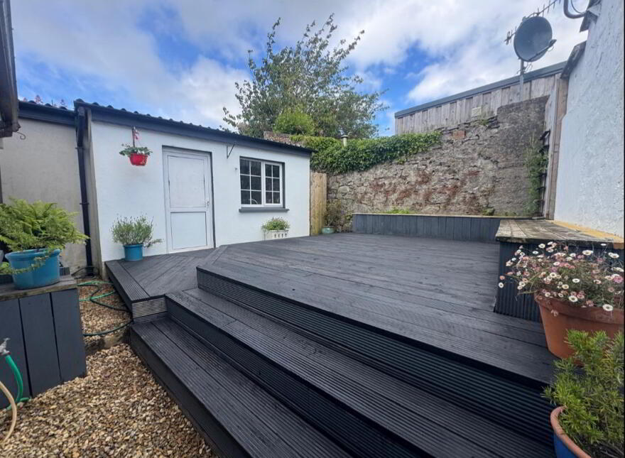 12 College Street, Ballyshannon, F94PC86