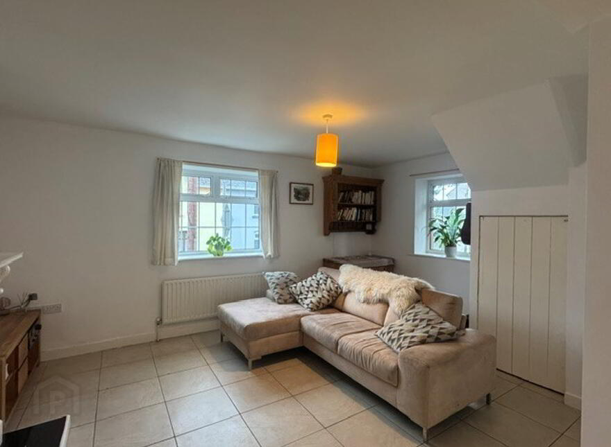 12 College Street, Ballyshannon, F94PC86
